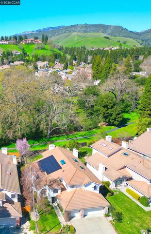 668 Sun Tree Ct, Danville, CA 94506