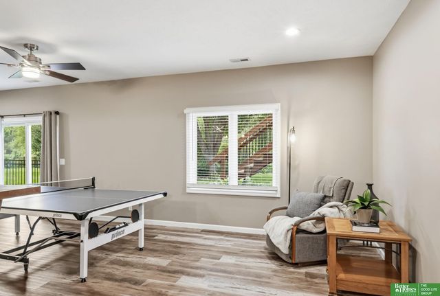 7111 S 167th Circle, Omaha, NE 68136