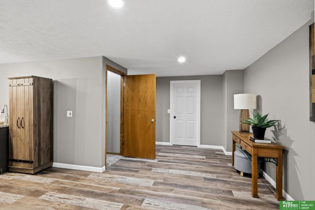 7111 S 167th Circle, Omaha, NE 68136