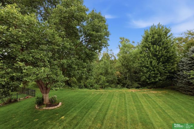 7111 S 167th Circle, Omaha, NE 68136