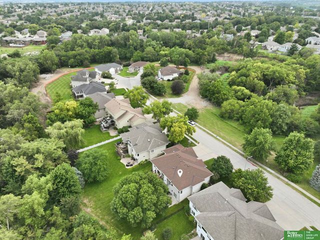 7111 S 167th Circle, Omaha, NE 68136
