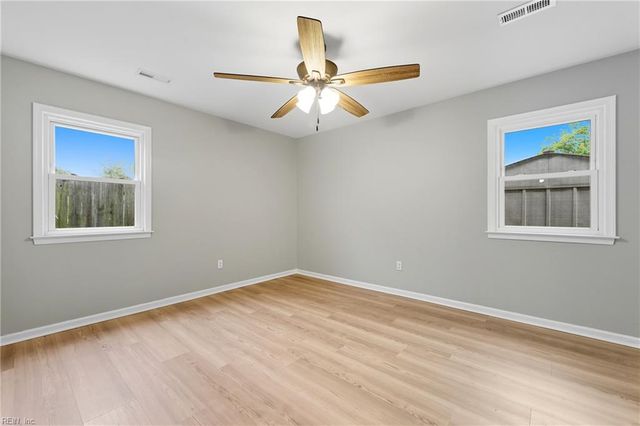 117 Virginia DR, Newport News, VA 23602