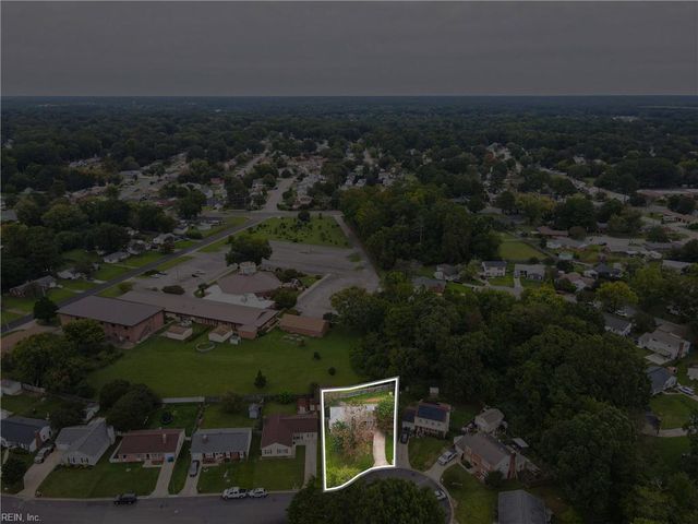 117 Virginia DR, Newport News, VA 23602