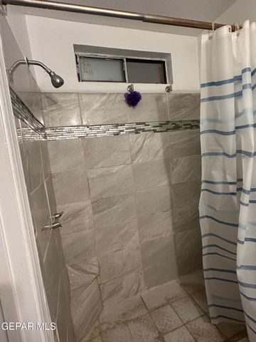 8150 Mount Latona Drive, El Paso, TX 79904