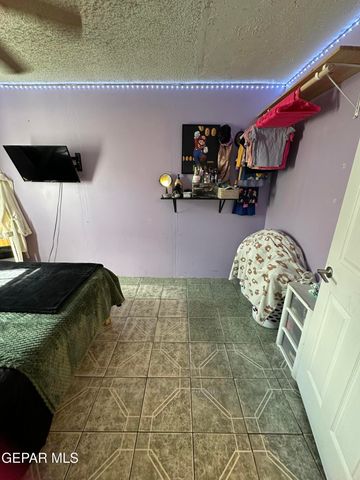 8150 Mount Latona Drive, El Paso, TX 79904