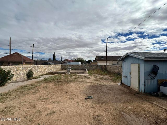 8150 Mount Latona Drive, El Paso, TX 79904