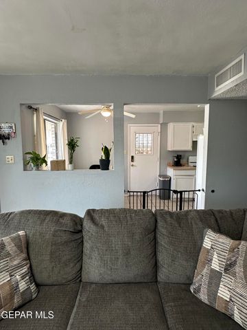 8150 Mount Latona Drive, El Paso, TX 79904