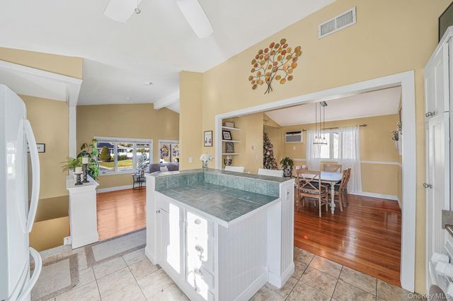 15 Penn Drive, Smithtown, NY 11787