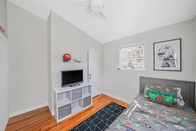 15 Penn Drive, Smithtown, NY 11787