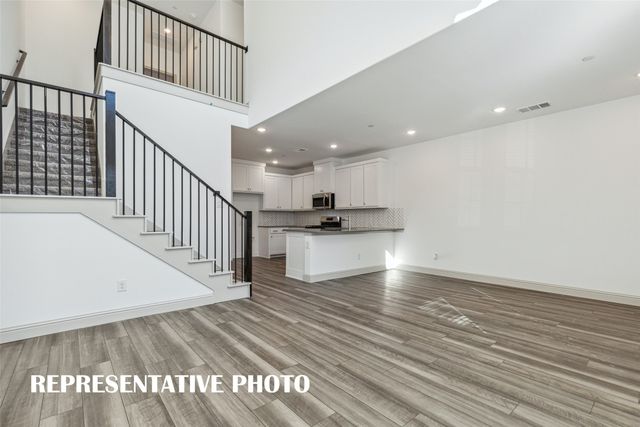 7352 Grant Avenue, North Richland Hills, TX 76180