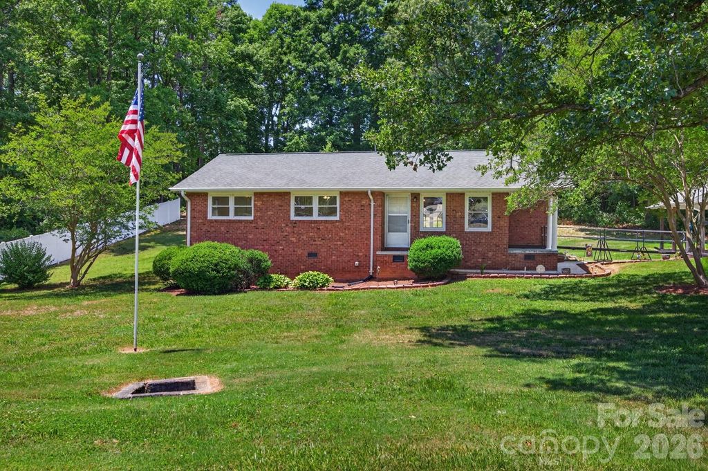 312 Turner Street, Landis, NC 28088