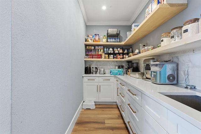8809 49TH AVENUE E, Palmetto, FL 34221