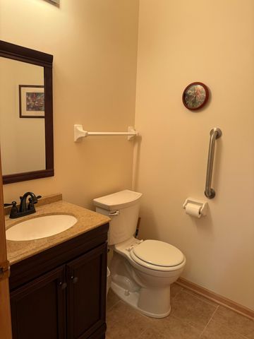 4162 N Black Oaks Ln N, Plymouth, MN 55446
