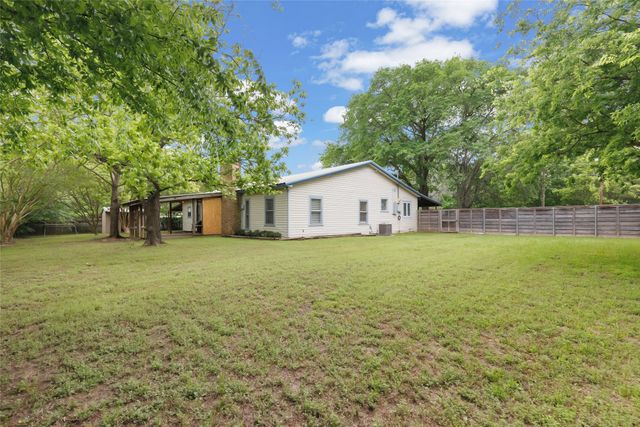 10113 Panowaka, Wills Point, TX 75169