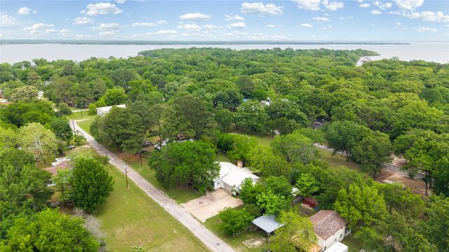 10113 Panowaka, Wills Point, TX 75169