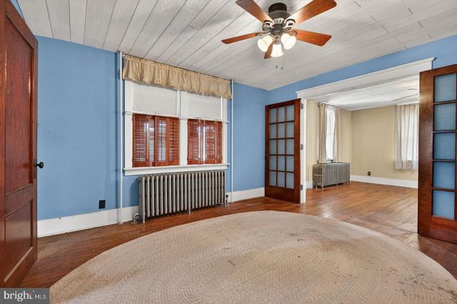 940 PETERS MOUNTAIN RD, Dauphin, PA 17018