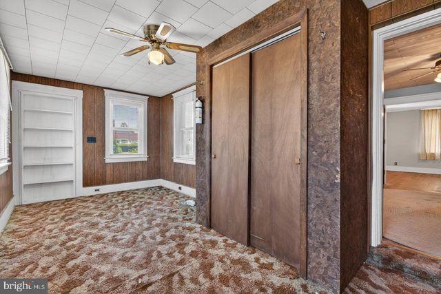 940 PETERS MOUNTAIN RD, Dauphin, PA 17018
