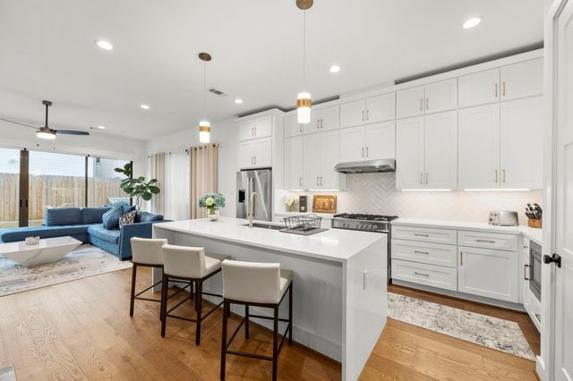 2411 Hazard Street, Houston, TX 77019