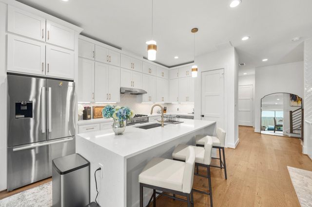 2411 Hazard Street, Houston, TX 77019