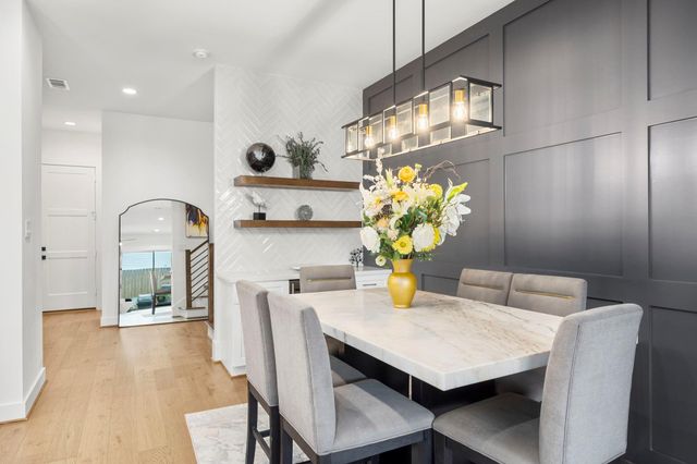 2411 Hazard Street, Houston, TX 77019