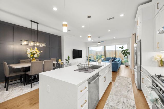 2411 Hazard Street, Houston, TX 77019