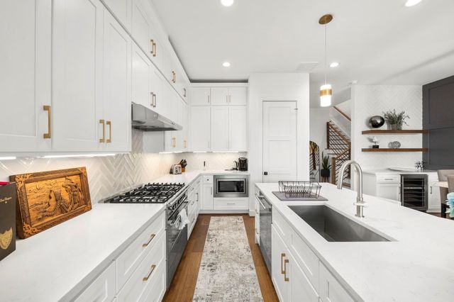 2411 Hazard Street, Houston, TX 77019