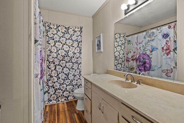 1210 E 4th Street, Mt Pleasant, TX 75455