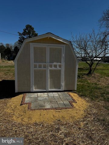 11433 TRUSSUM POND RD, Laurel, DE 19956