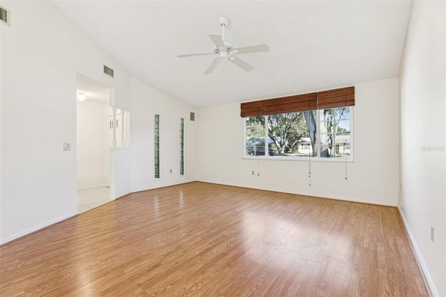 2108 GREENLAW COURT, Leesburg, FL 34788