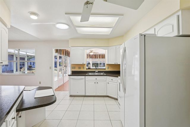 2108 GREENLAW COURT, Leesburg, FL 34788