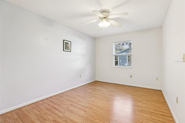 2108 GREENLAW COURT, Leesburg, FL 34788