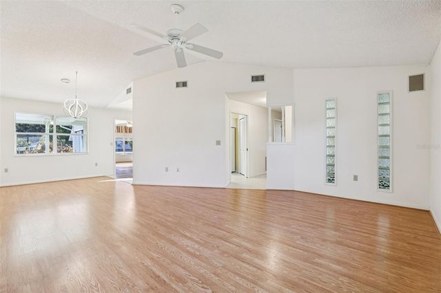 2108 GREENLAW COURT, Leesburg, FL 34788