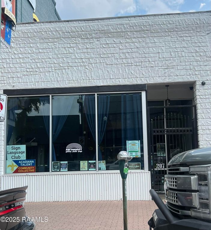 207 Jefferson Street, Lafayette, LA 70501