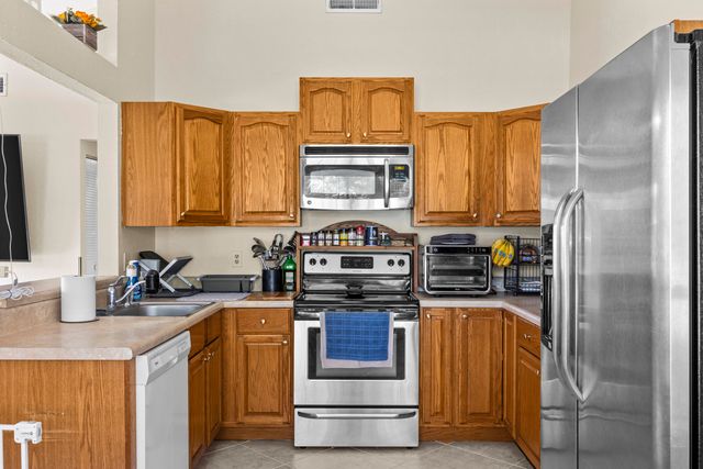 10552 Bobbie Lane, Royal Palm Beach, FL 33411