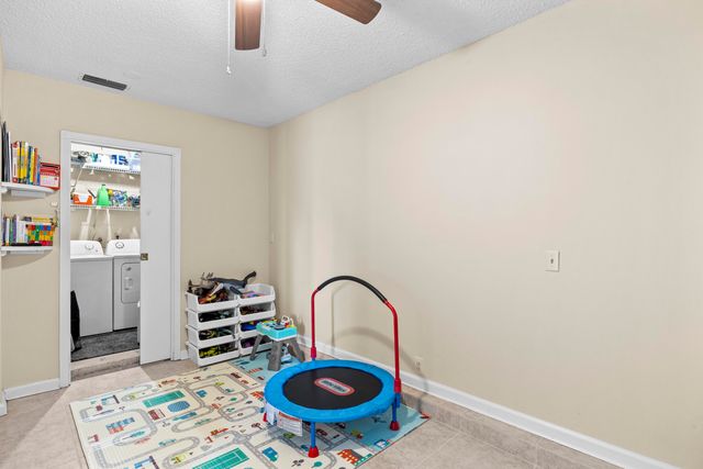 10552 Bobbie Lane, Royal Palm Beach, FL 33411