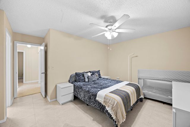 10552 Bobbie Lane, Royal Palm Beach, FL 33411