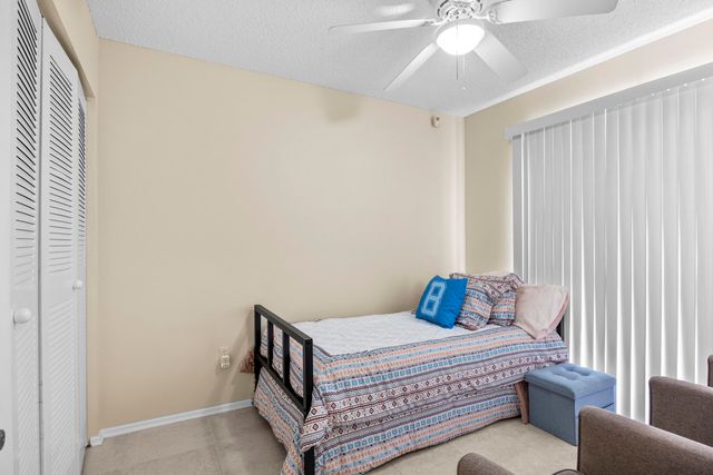 10552 Bobbie Lane, Royal Palm Beach, FL 33411