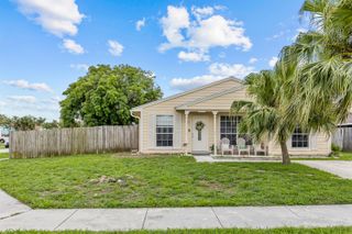 10552 Bobbie Lane, Royal Palm Beach, FL 33411