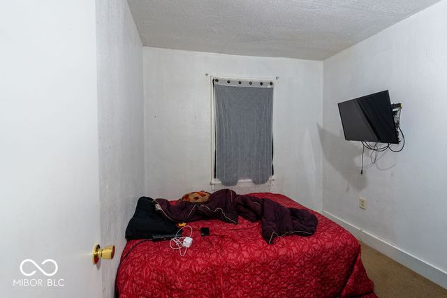 1612 Hst W 10th Street, Anderson, IN 46016