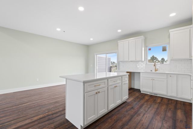 4651 WICKHAM CT, Rapid City, SD 57702