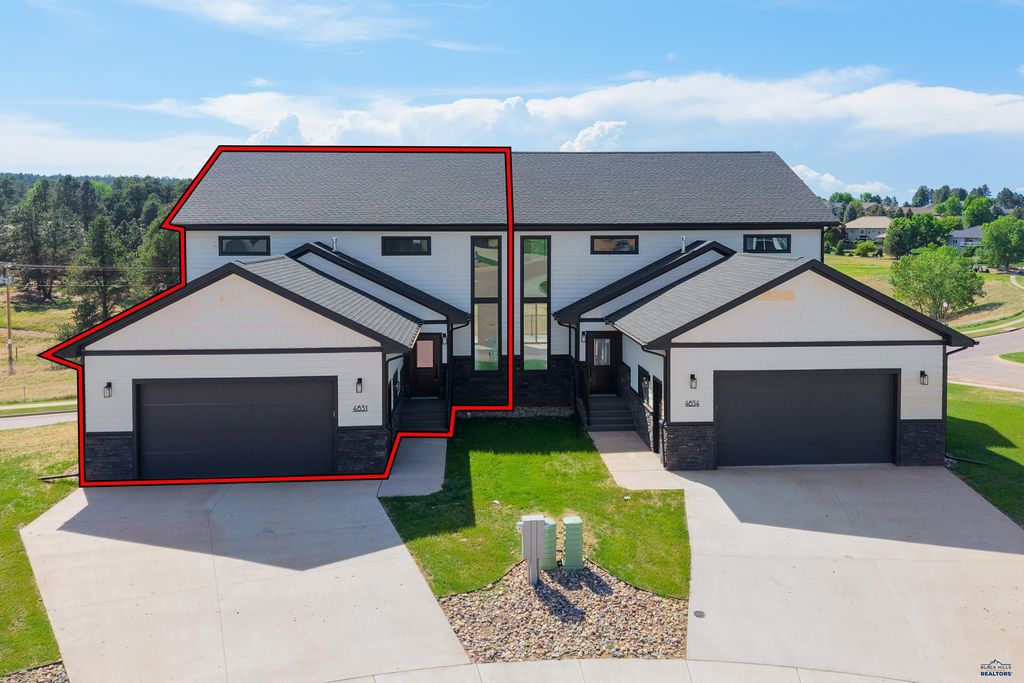 4651 WICKHAM CT, Rapid City, SD 57702