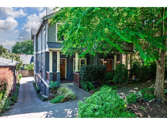 136 Se 71ST Ave, Portland, OR 97215