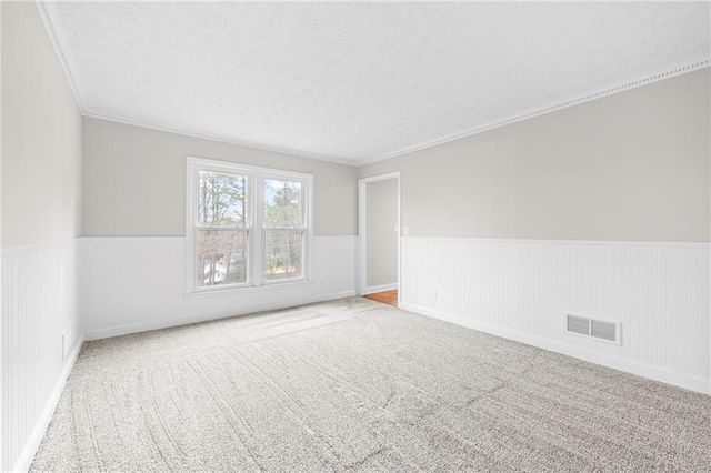 4947 Castlewood SW Drive, Lilburn, GA 30047