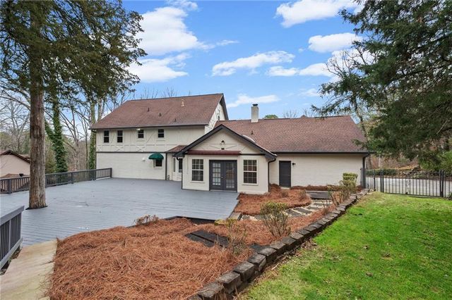 4947 Castlewood SW Drive, Lilburn, GA 30047