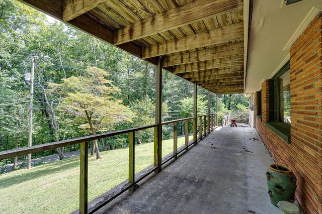 1928 Albermarle Drive, Hixson, TN 37343