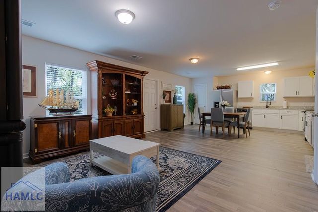 137 Sunrise Circle, Midway, GA 31320