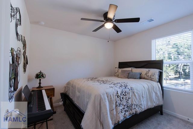 137 Sunrise Circle, Midway, GA 31320