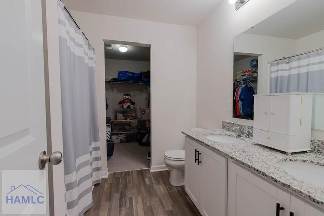 137 Sunrise Circle, Midway, GA 31320