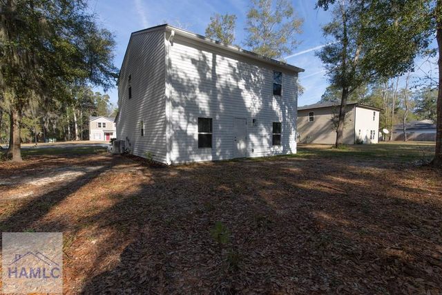 137 Sunrise Circle, Midway, GA 31320