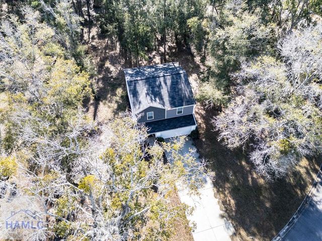 137 Sunrise Circle, Midway, GA 31320